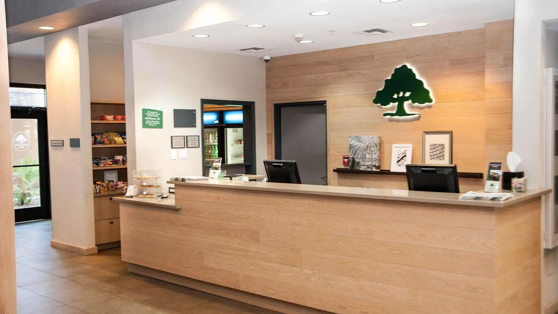 Greentree Inn & Suites Phoenix Sky Harbor 3*,  Stati Uniti