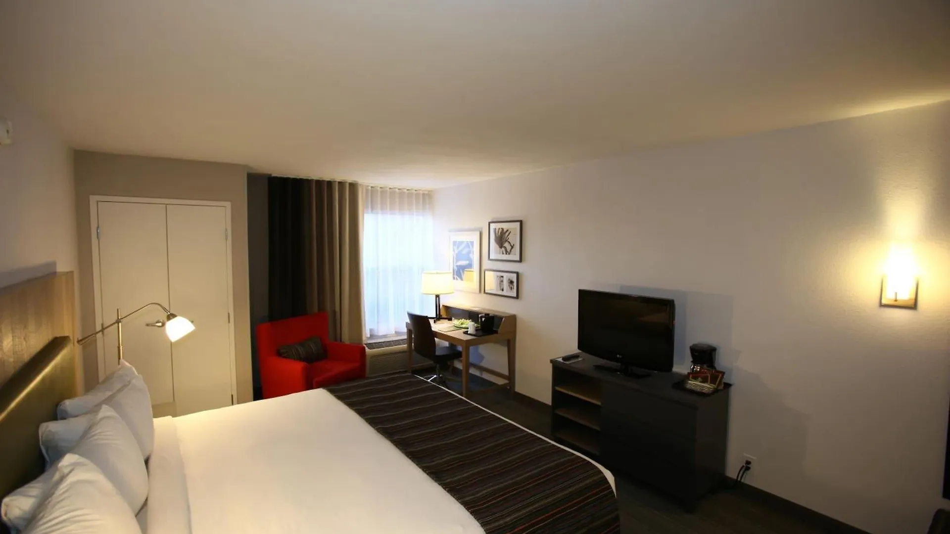 Greentree Inn & Suites Phoenix Sky Harbor 3*,  Estados Unidos